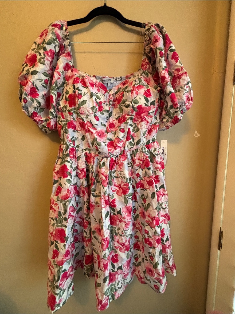 Pretty Floral Puff Sleeve Summer Mini Dress Women’s XL NWT Walflower